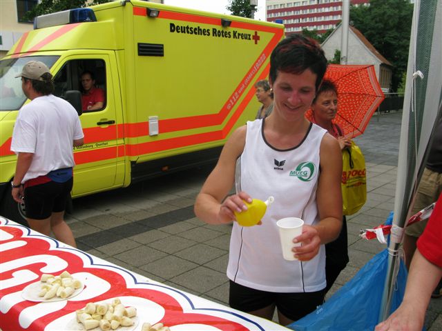 ../Images/BenefizlaufMerseburg2010 (83).jpg